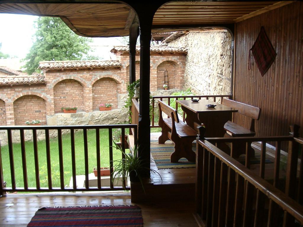 קופריבשטיצה Sarafova Guest House מראה חיצוני תמונה